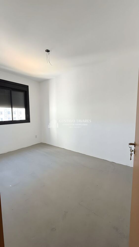 Apartamento à venda com 2 quartos, 70m² - Foto 3