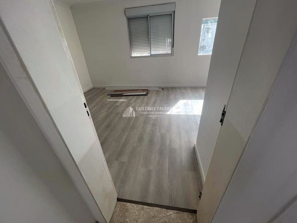 Casa à venda com 1 quarto, 200m² - Foto 2