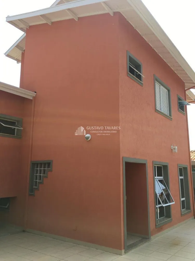 Sobrado, 3 quartos, 226 m² - Foto 1