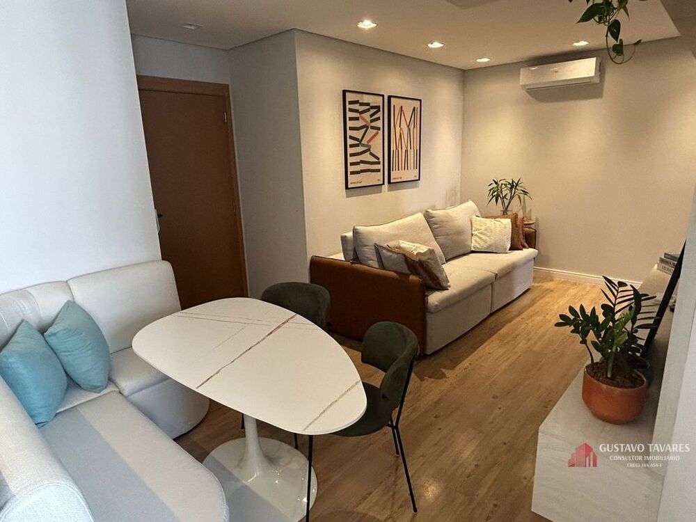 Apartamento à venda com 2 quartos, 70m² - Foto 3