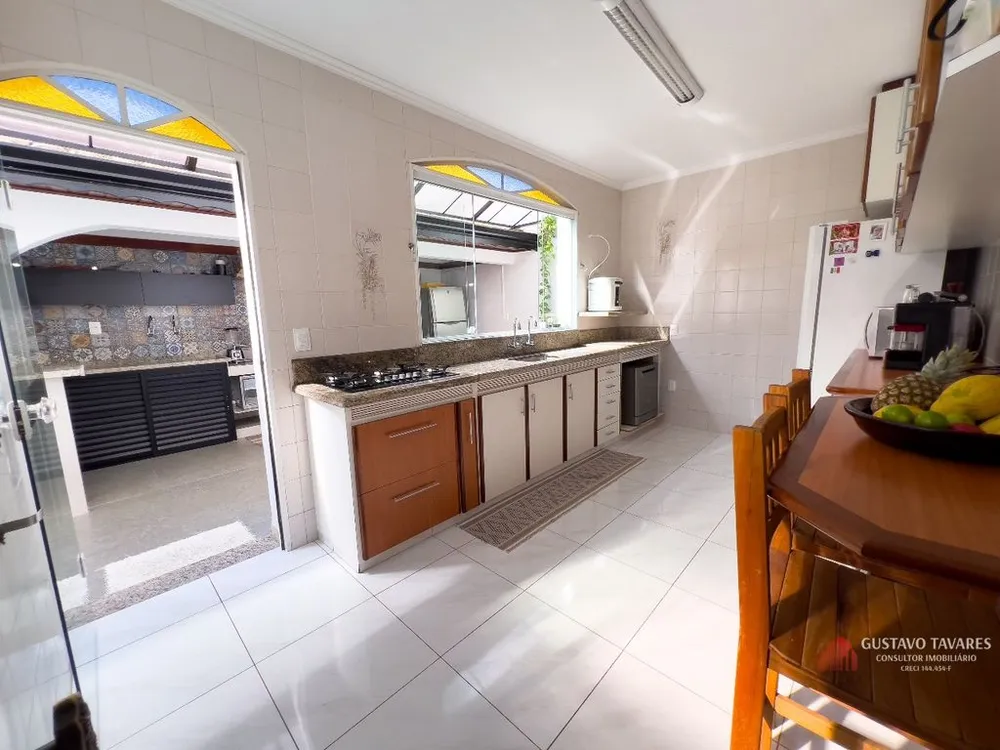 Casa, 3 quartos, 323 m² - Foto 18
