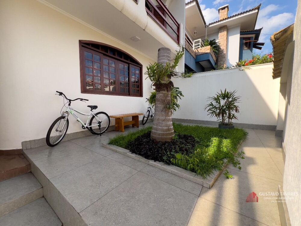 Casa, 3 quartos, 323 m² - Foto 4