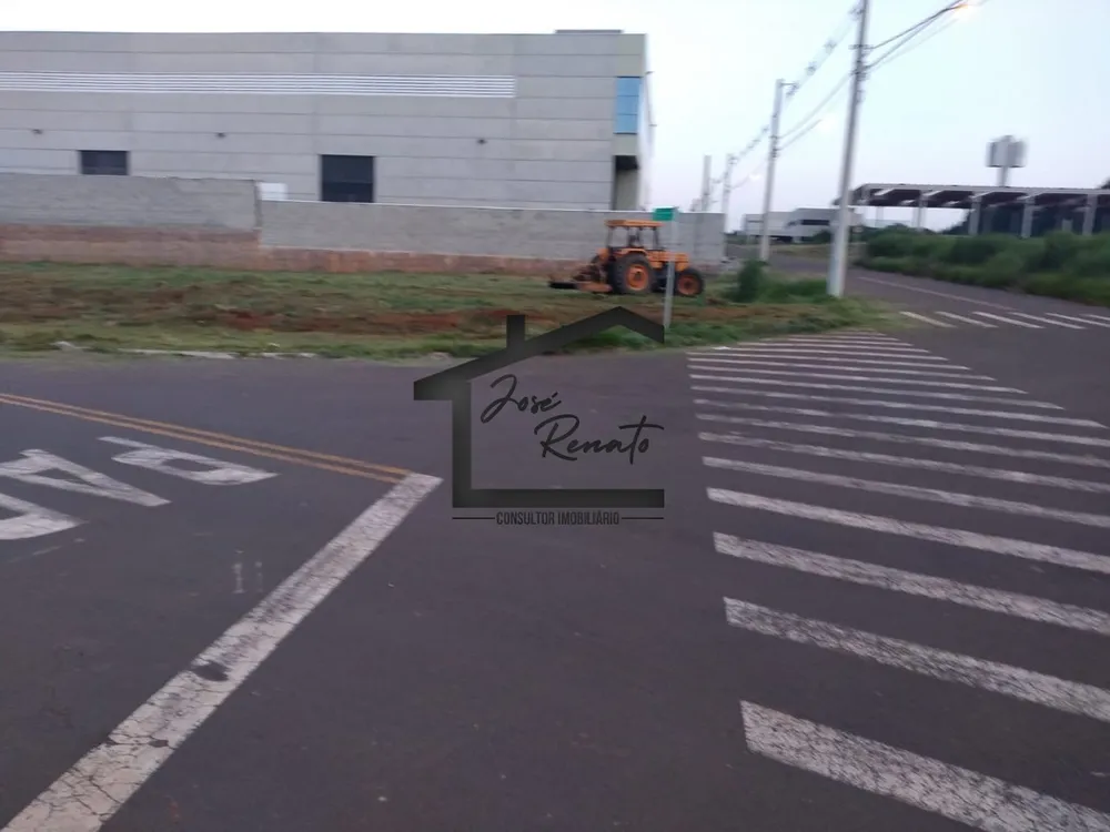 Loteamento e Condomínio, 1171 m² - Foto 2