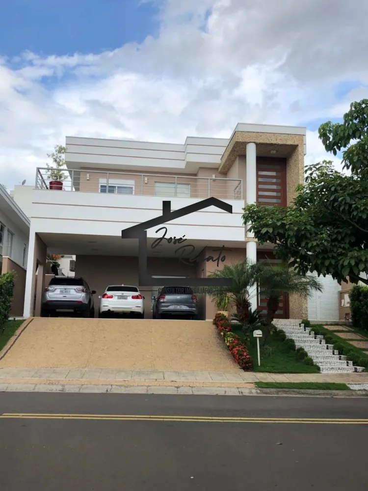 Sobrado, 3 quartos, 330 m² - Foto 1