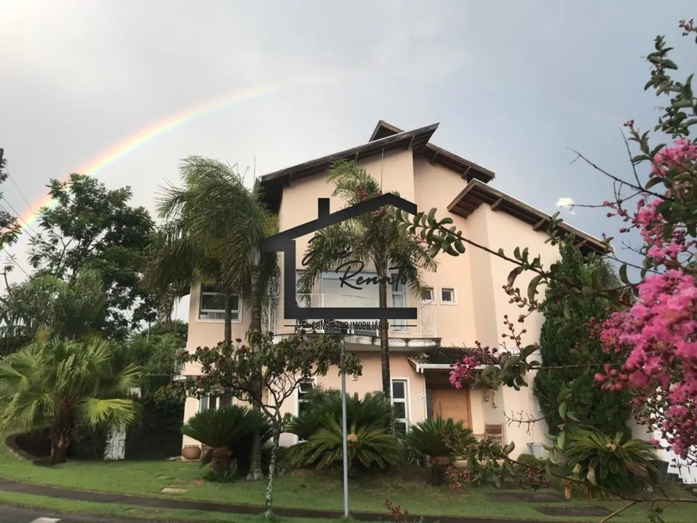 Sobrado, 3 quartos, 346 m² - Foto 1