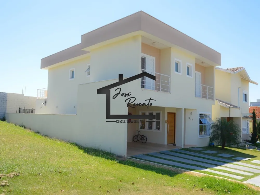 Sobrado, 3 quartos, 245 m² - Foto 1