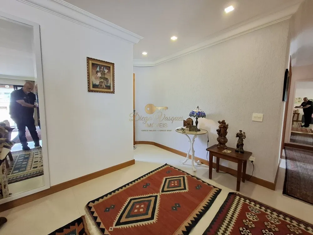 Cobertura, 3 quartos, 222 m² - Foto 4