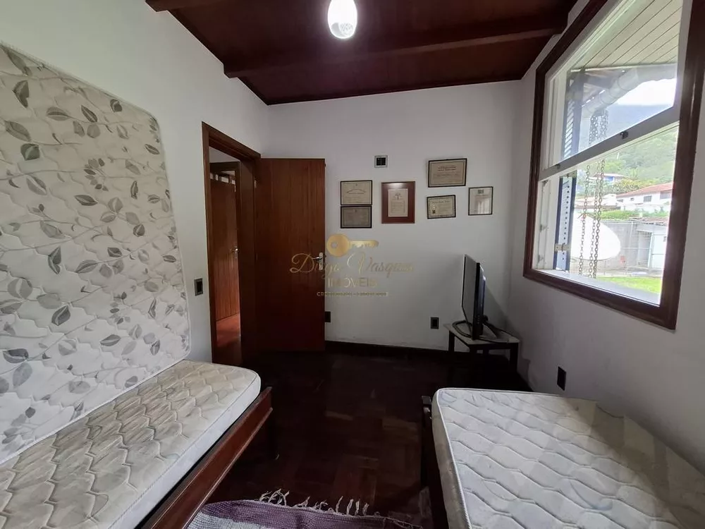 Casa, 10 quartos, 5000 m² - Foto 1