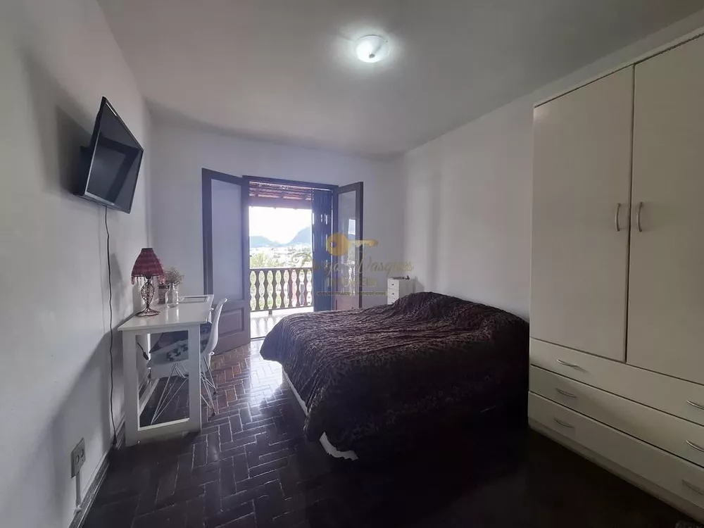 Casa, 3 quartos, 873 m² - Foto 1