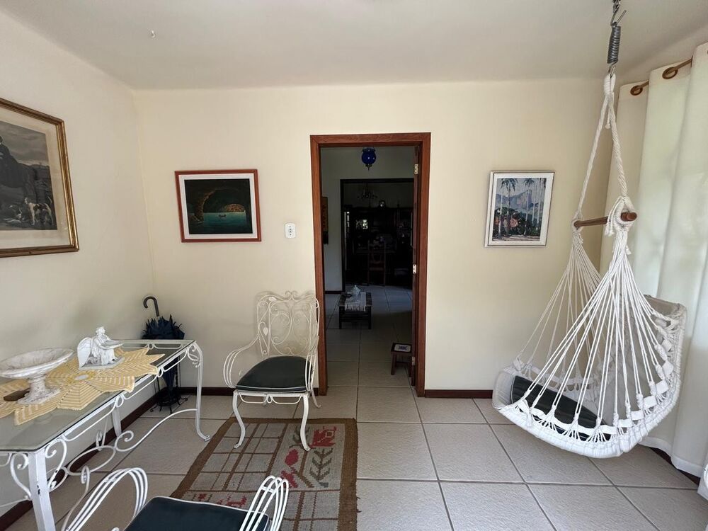 Casa à venda com 4 quartos, 282m² - Foto 3