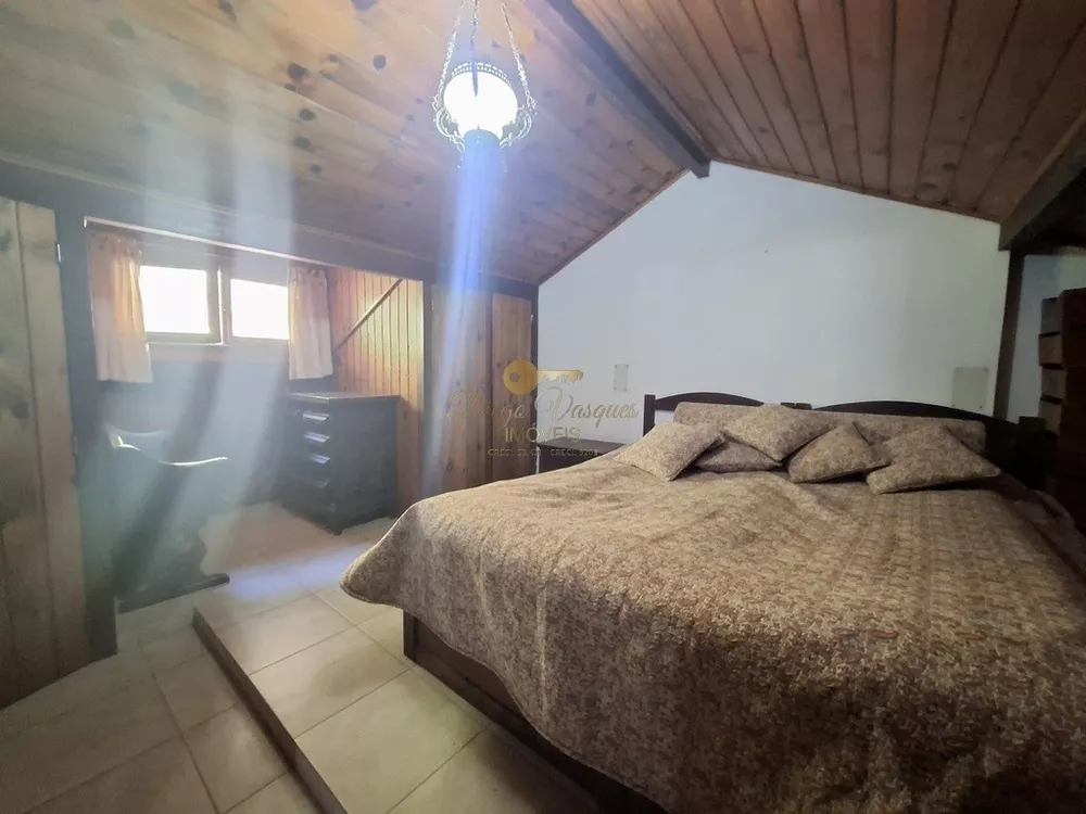 Casa, 6 quartos, 4862 m² - Foto 1