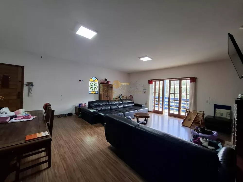 Casa, 4 quartos, 1600 m² - Foto 3