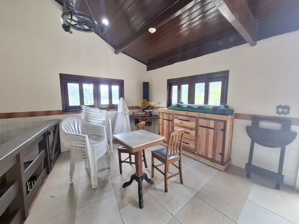 Casa, 4 quartos, 1612 m² - Foto 35