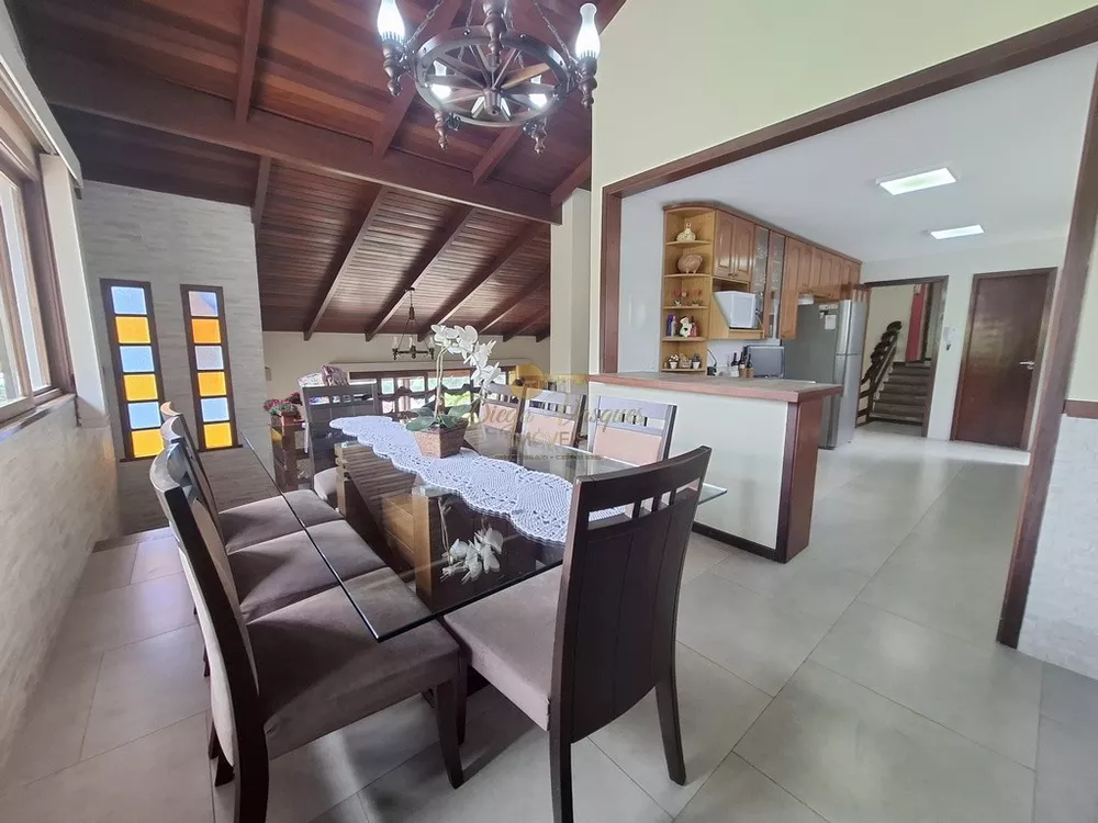 Casa, 4 quartos, 1612 m² - Foto 13