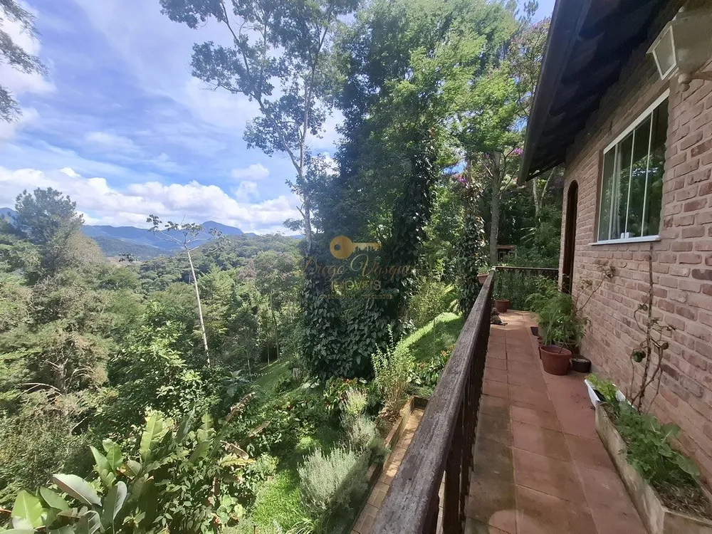 Casa, 3 quartos, 2634 m² - Foto 2