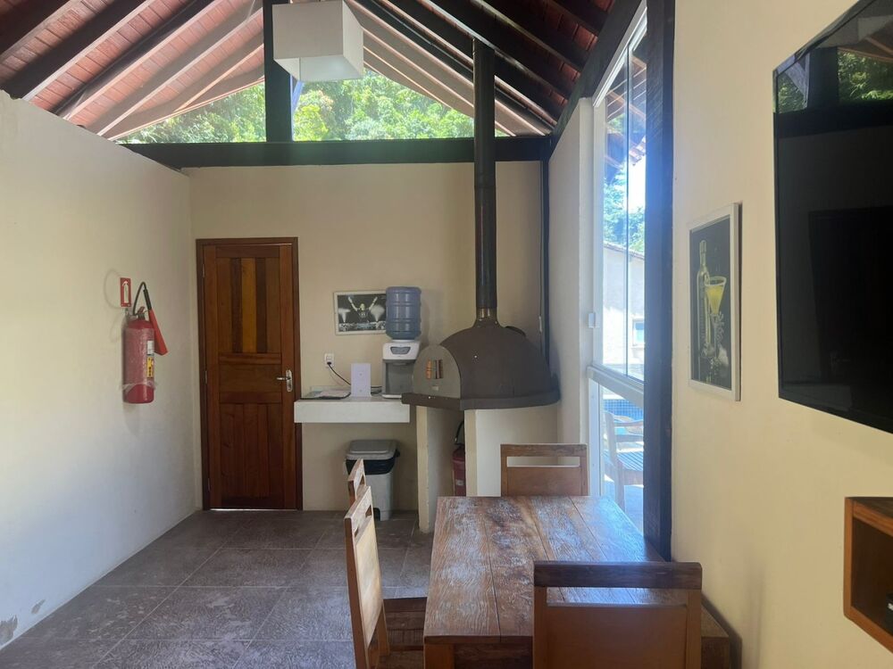 Casa à venda com 2 quartos, 92m² - Foto 4