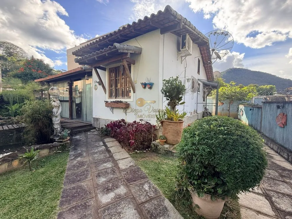 Casa de Condomínio, 4 quartos - Foto 1
