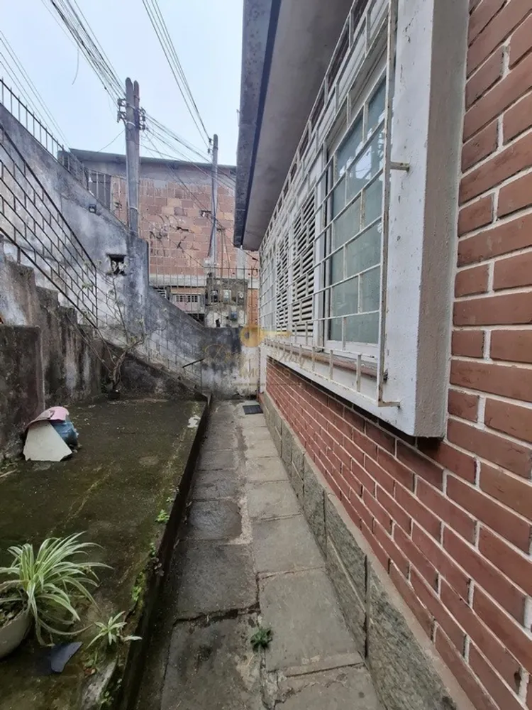 Casa, 4 quartos, 240 m² - Foto 13