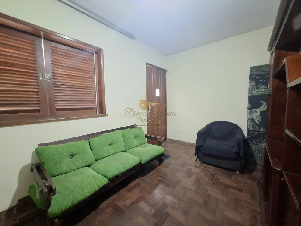 Casa, 4 quartos, 240 m² - Foto 2