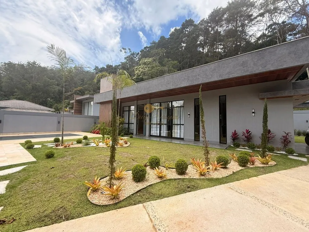 Casa, 3 quartos, 230 m² - Foto 3
