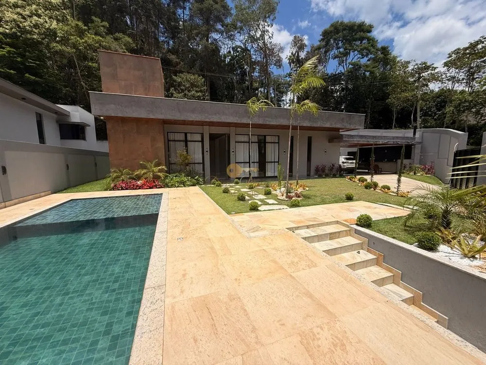 Casa, 3 quartos, 230 m² - Foto 1