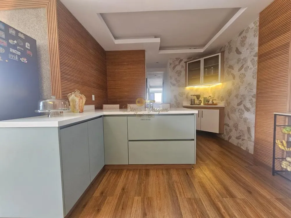 Apartamento, 3 quartos, 140 m² - Foto 3