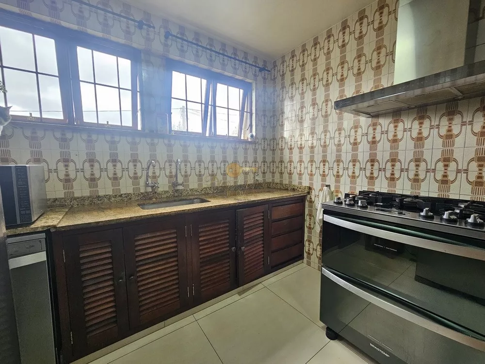 Casa, 3 quartos, 338 m² - Foto 28