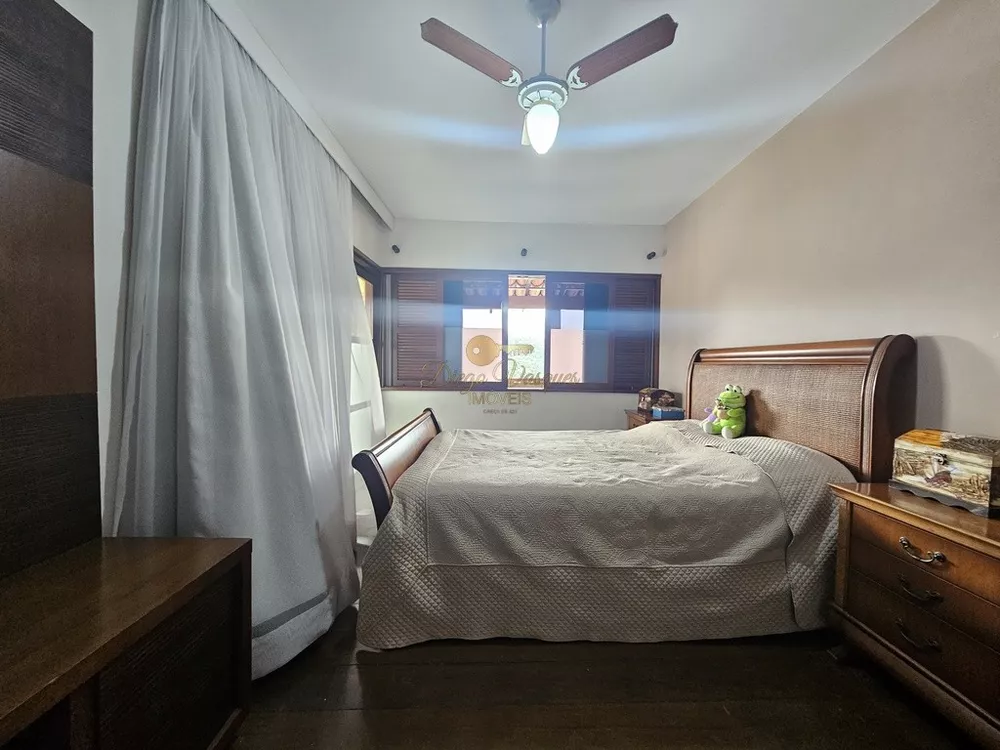 Casa, 3 quartos, 338 m² - Foto 32