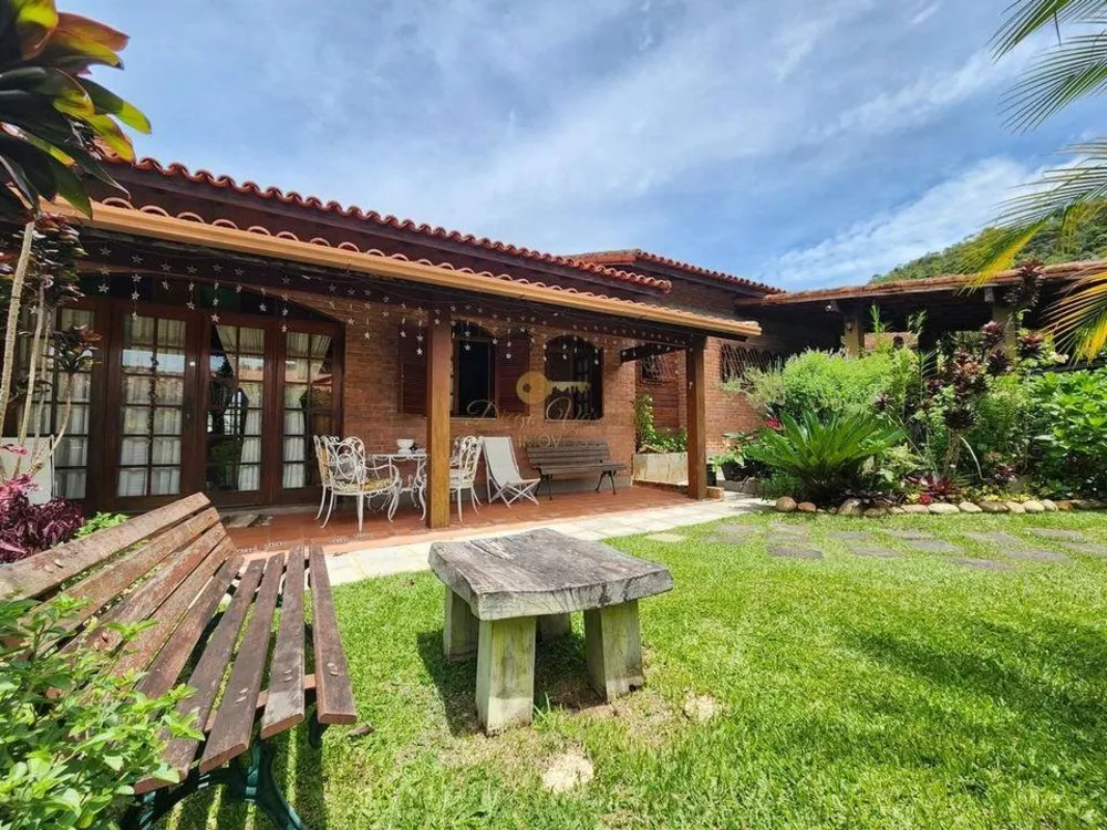 Casa, 4 quartos, 829 m² - Foto 1