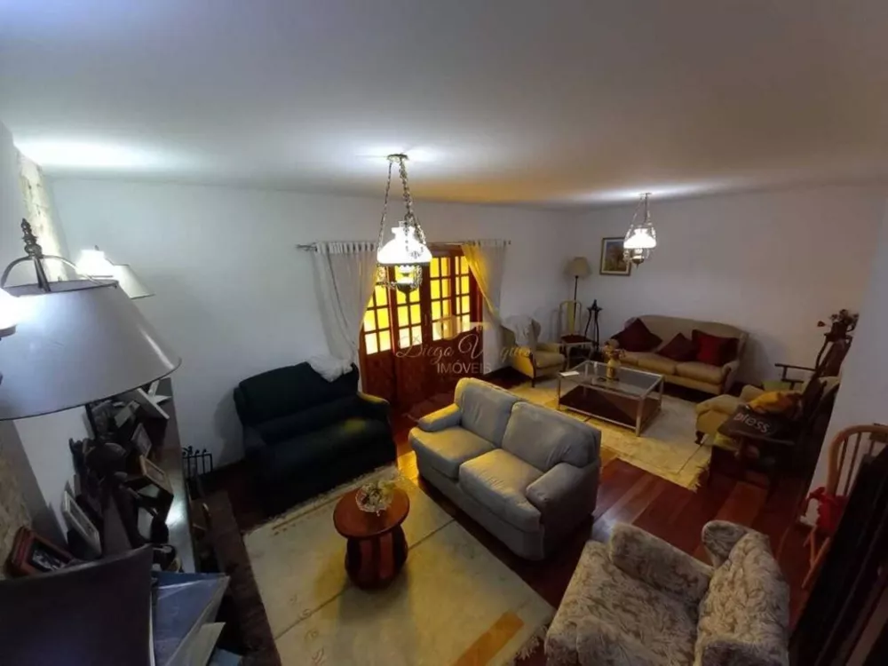 Casa, 5 quartos, 1000 m² - Foto 1