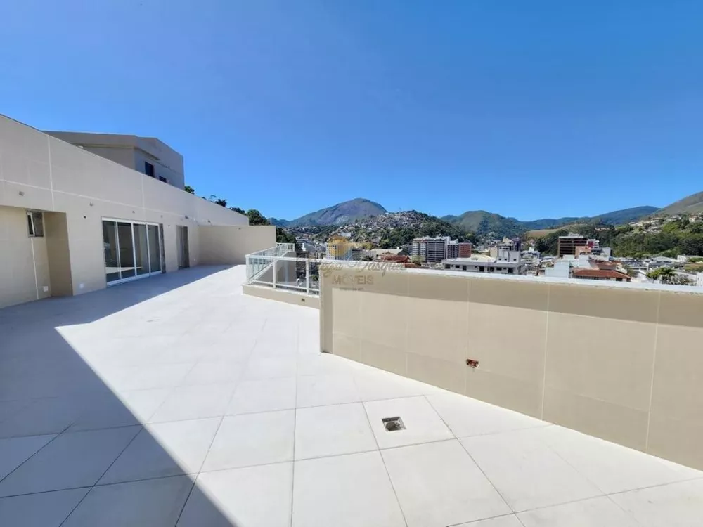 Cobertura, 3 quartos, 191 m² - Foto 2