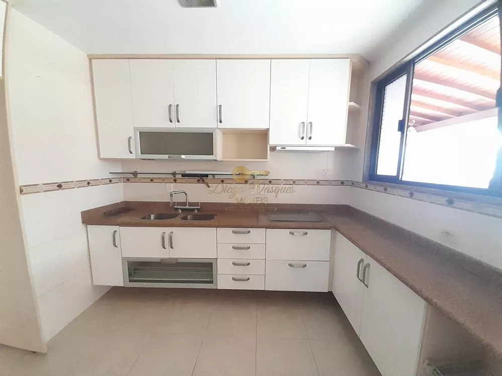 Cobertura, 5 quartos, 299 m² - Foto 1