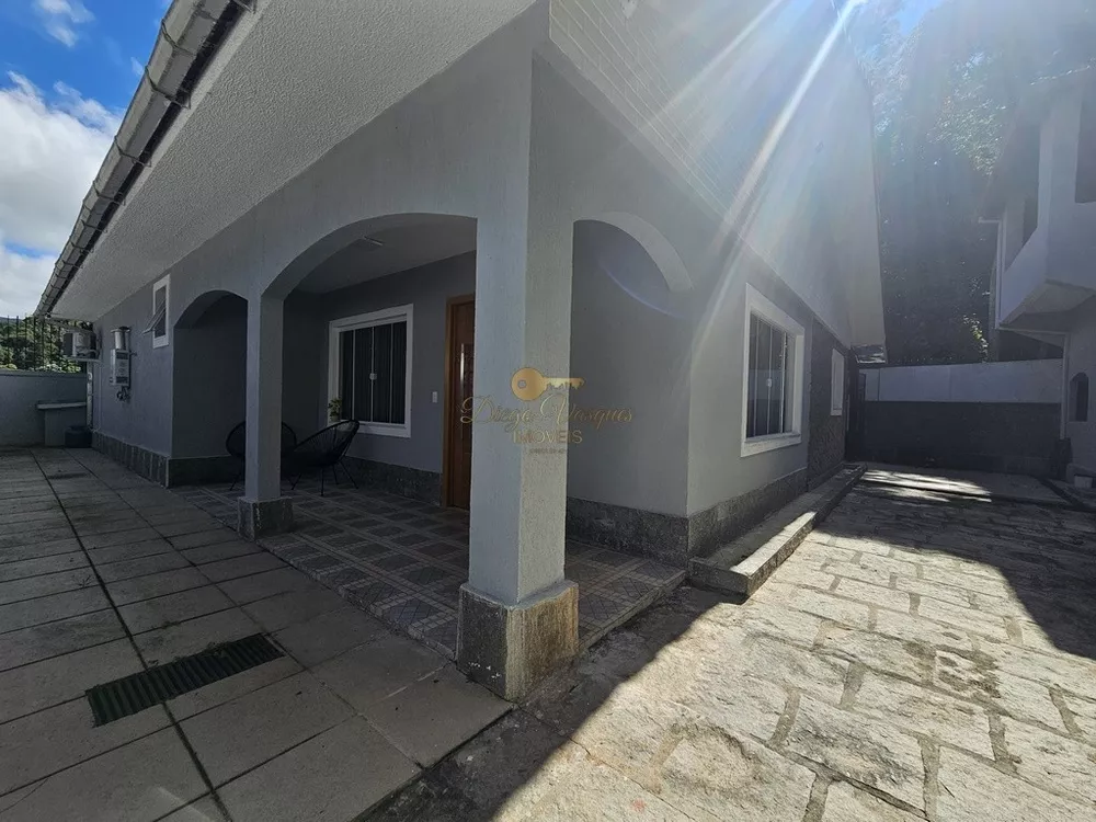 Casa, 3 quartos, 160 m² - Foto 2