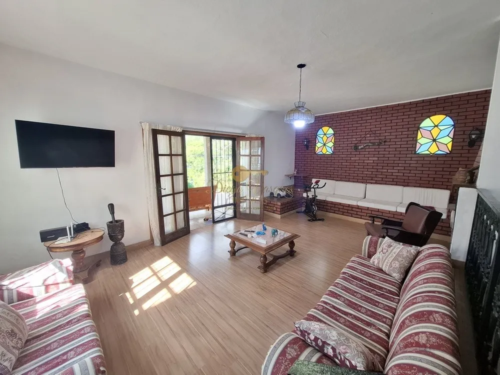 Casa, 3 quartos, 1611 m² - Foto 10