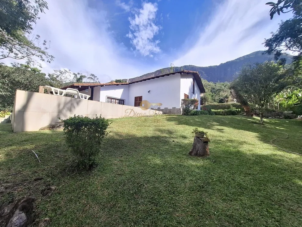Casa, 3 quartos, 1611 m² - Foto 2