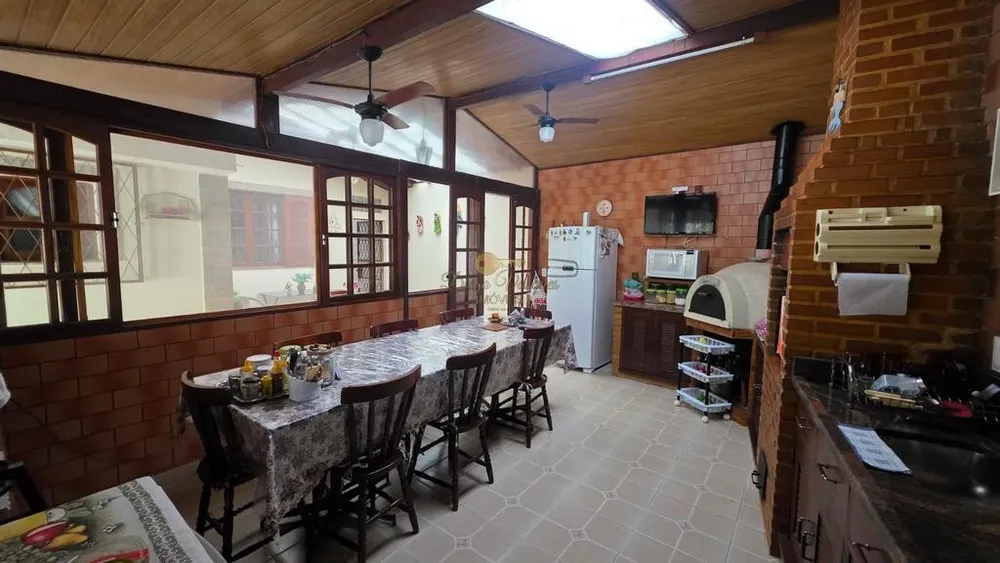 Casa, 4 quartos, 256 m² - Foto 37
