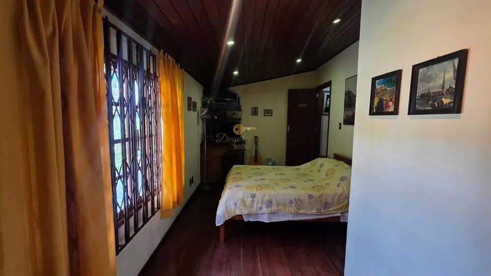 Casa, 4 quartos, 256 m² - Foto 4