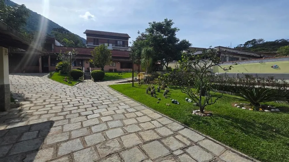 Casa, 4 quartos, 256 m² - Foto 47