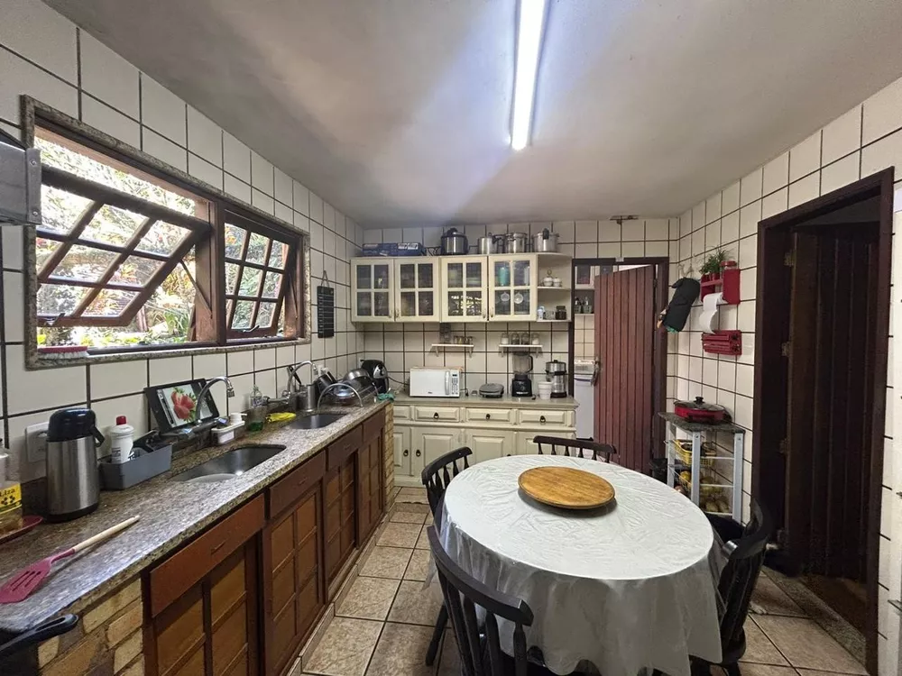 Casa, 4 quartos, 300 m² - Foto 23