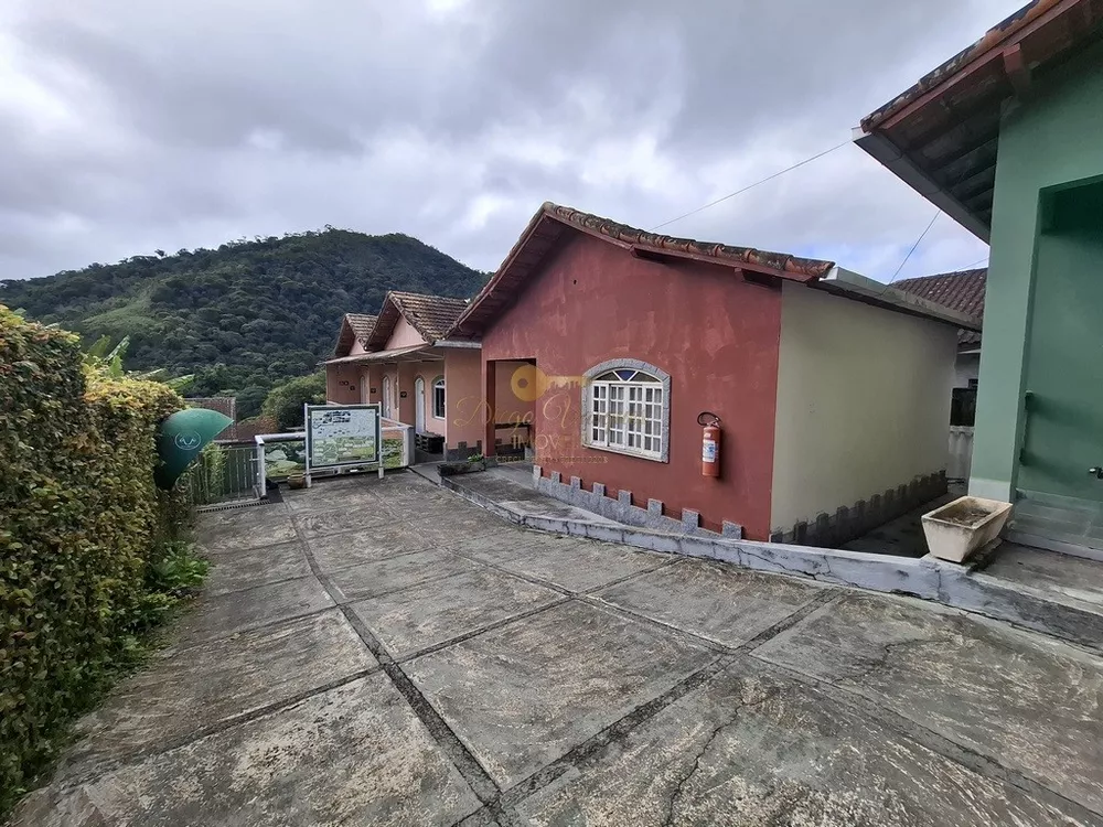 Casa, 10 quartos, 600 m² - Foto 1