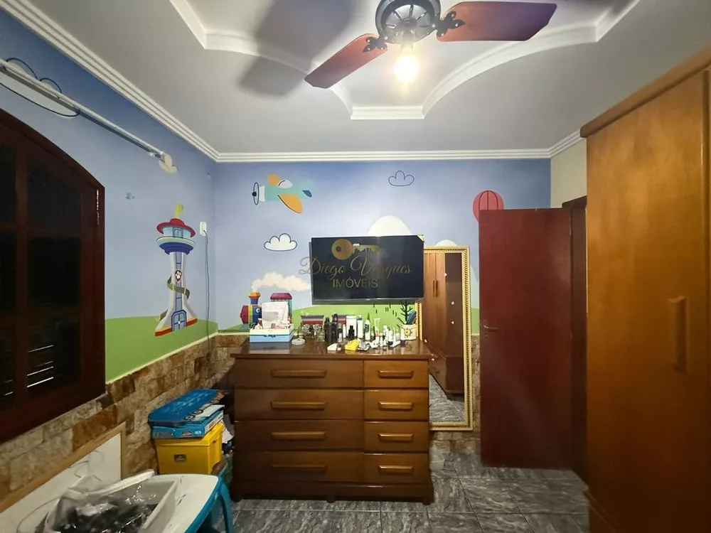 Casa, 3 quartos, 268 m² - Foto 22