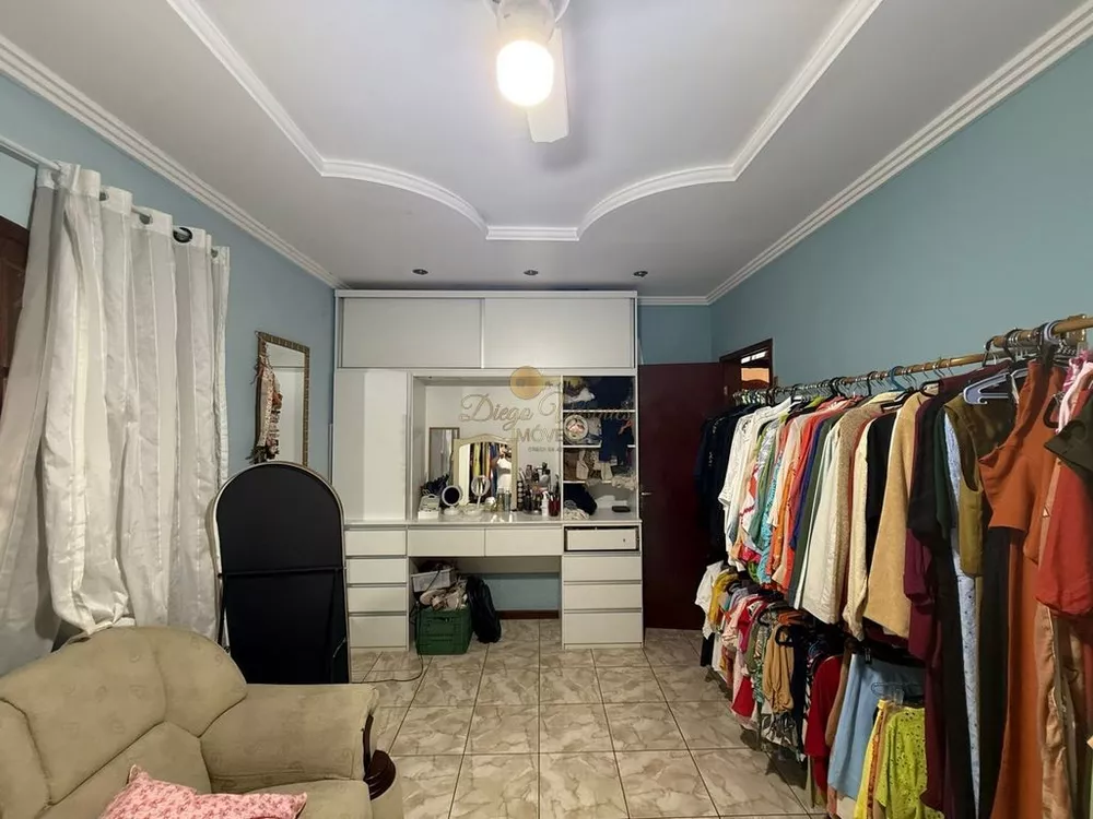 Casa, 3 quartos, 268 m² - Foto 20