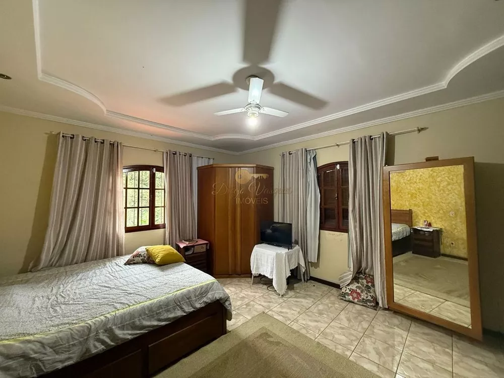 Casa, 3 quartos, 268 m² - Foto 17