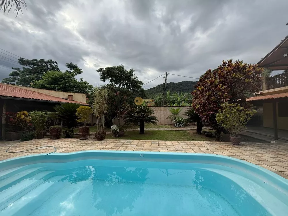 Casa, 3 quartos, 268 m² - Foto 3