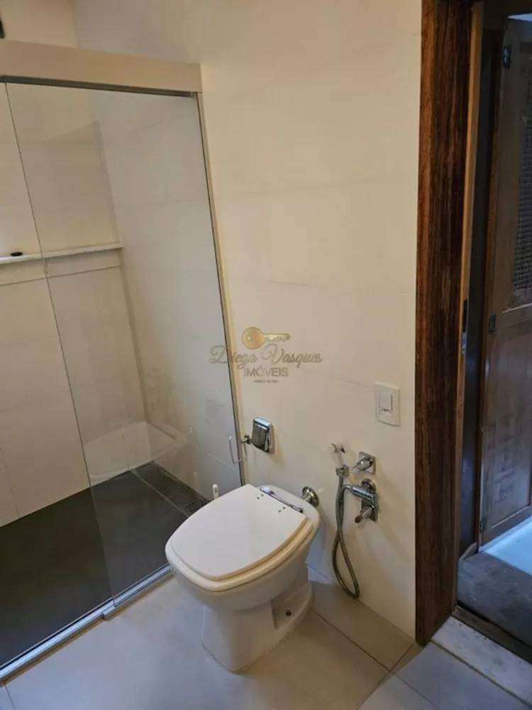 Casa, 3 quartos, 252 m² - Foto 19