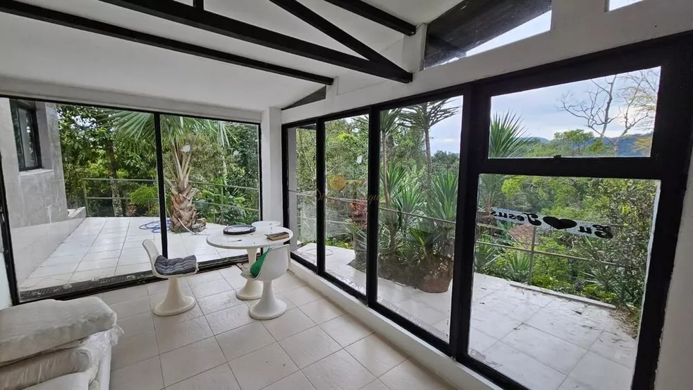 Casa, 3 quartos, 252 m² - Foto 16