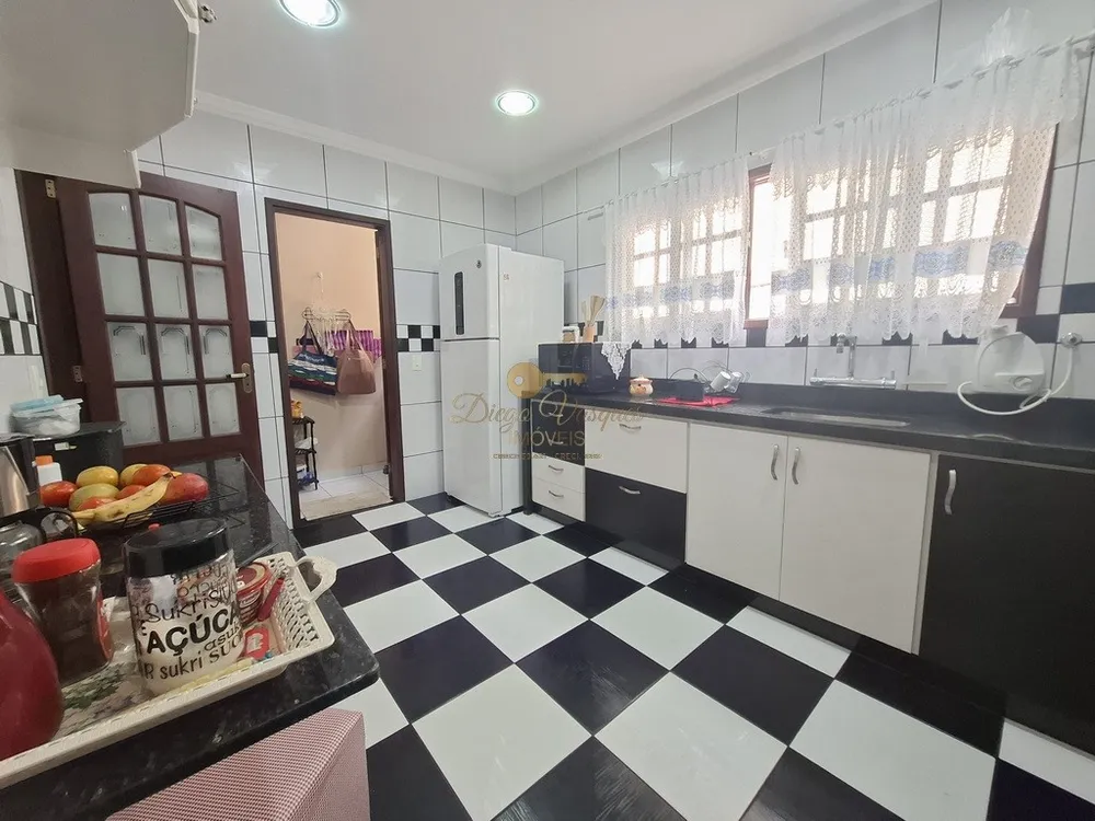 Casa, 3 quartos, 304 m² - Foto 14