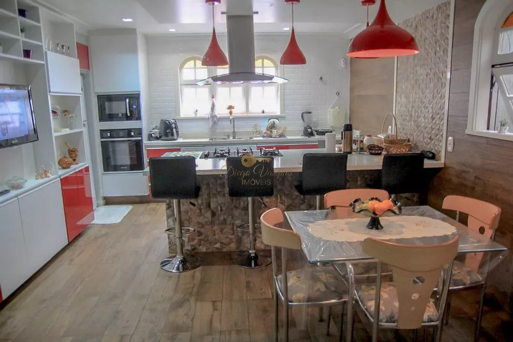 Casa, 3 quartos, 300 m² - Foto 17