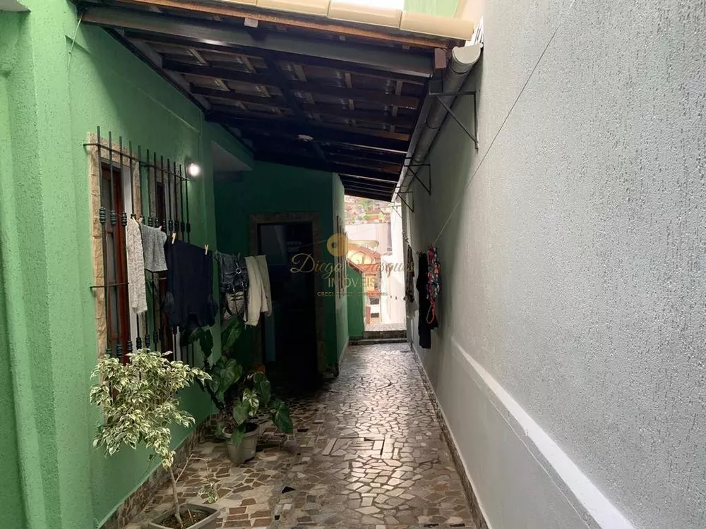 Casa, 6 quartos, 278 m² - Foto 3
