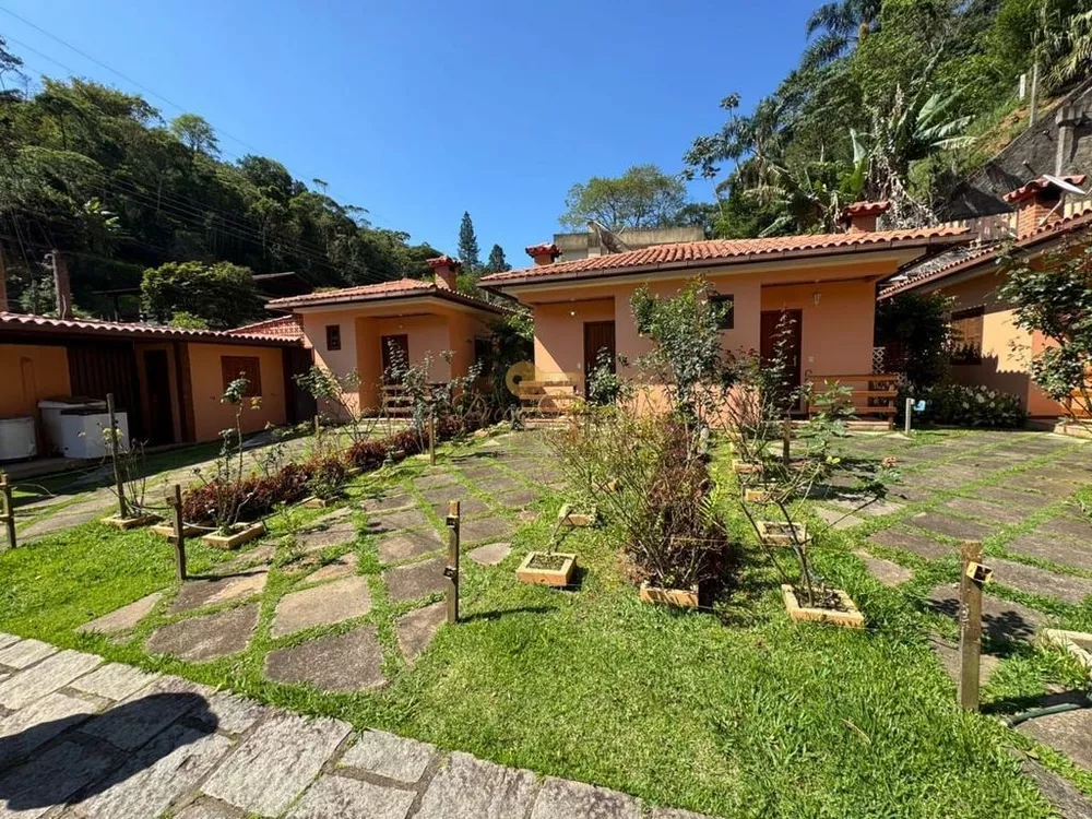 Prédio Inteiro - Foto 12